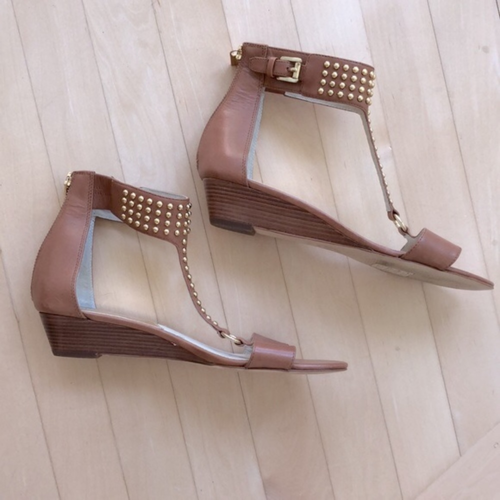 ‼️SOLD‼️🎉HP🎉Michael Michael Kors Sandals - Picture 4 of 8